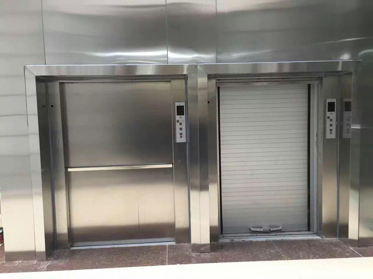 推車式餐梯
